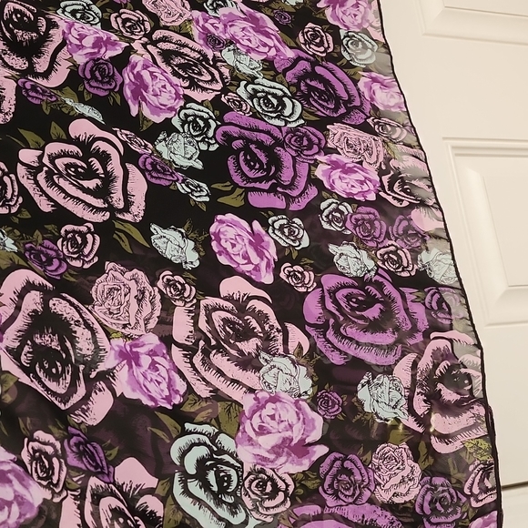 Lularoe OG retired Lola Midi skirt size Small - Picture 2 of 5